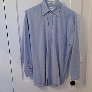 Men's Van Heusen Blue Oxford Cloth Dress Shirt, Size 15 1/2 - 32/33, EUC